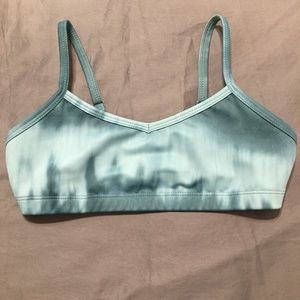 BEYOND YOGA Olympus Classic V-Neck Sports Bra